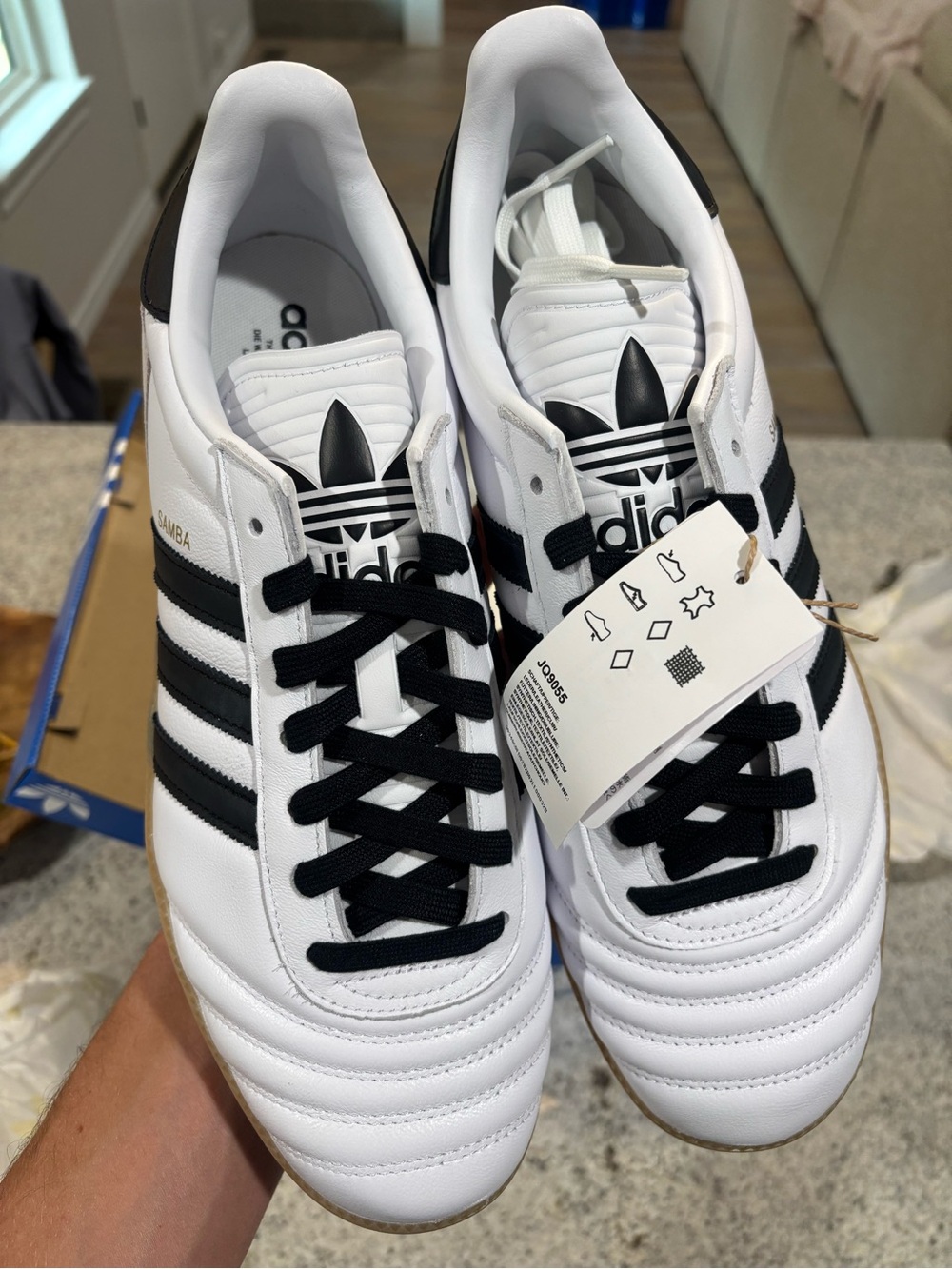 Adidas Samba JP ‘Cloud White Black Gum’ Men's Size 9-13 Low-Top Sneakers! JQ9055 - Picture 2 of 11